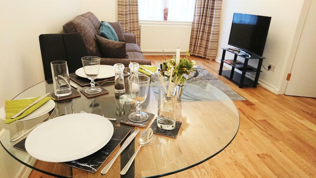 Violet Bank Apartment West End. เอดินบะระ ภายนอก รูปภาพ